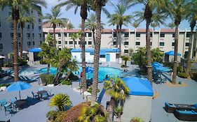 Silver Sevens Hotel y Casino